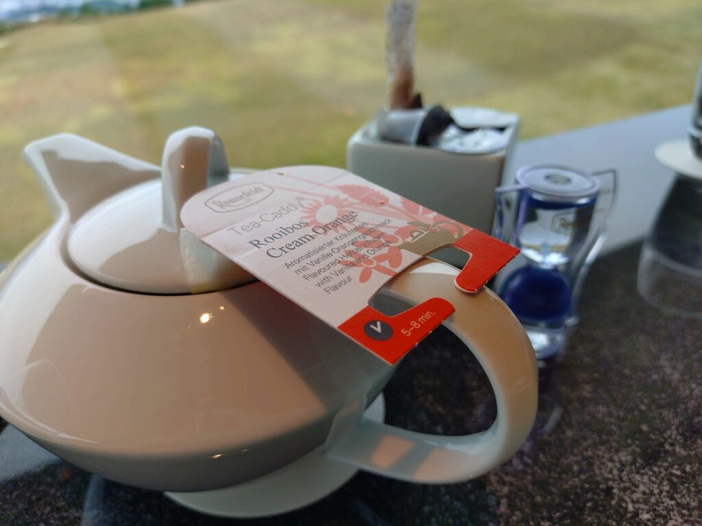 日本平,ホテル,ガーデンラウンジ,高級,コース,ランチ,静岡,清水,観光,富士山,駐車場,予約,営業時間,レビュー,駐車場,メニュー