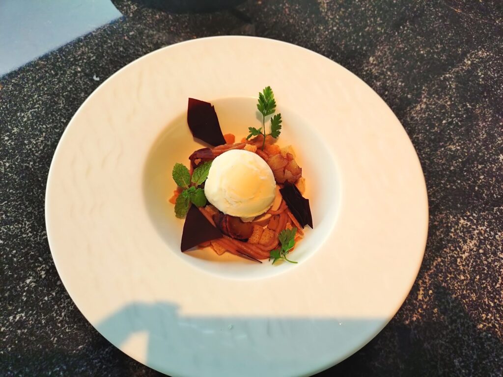 日本平,ホテル,ガーデンラウンジ,高級,コース,ランチ,静岡,清水,観光,富士山,駐車場,予約,営業時間,レビュー,駐車場,メニュー