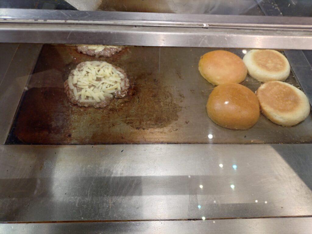 ホテルアソシア,アソシア,静岡,ホテル,パーゴラ,ランチ,ディナー,ビュッフェ,忘年会,新年会,飲み放題,食べ放題,営業時間,予約,定休日,レビュー