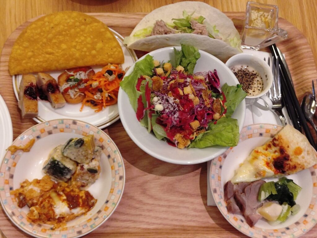 ホテルアソシア,アソシア,静岡,ホテル,パーゴラ,ランチ,ディナー,ビュッフェ,忘年会,新年会,飲み放題,食べ放題,営業時間,予約,定休日,レビュー