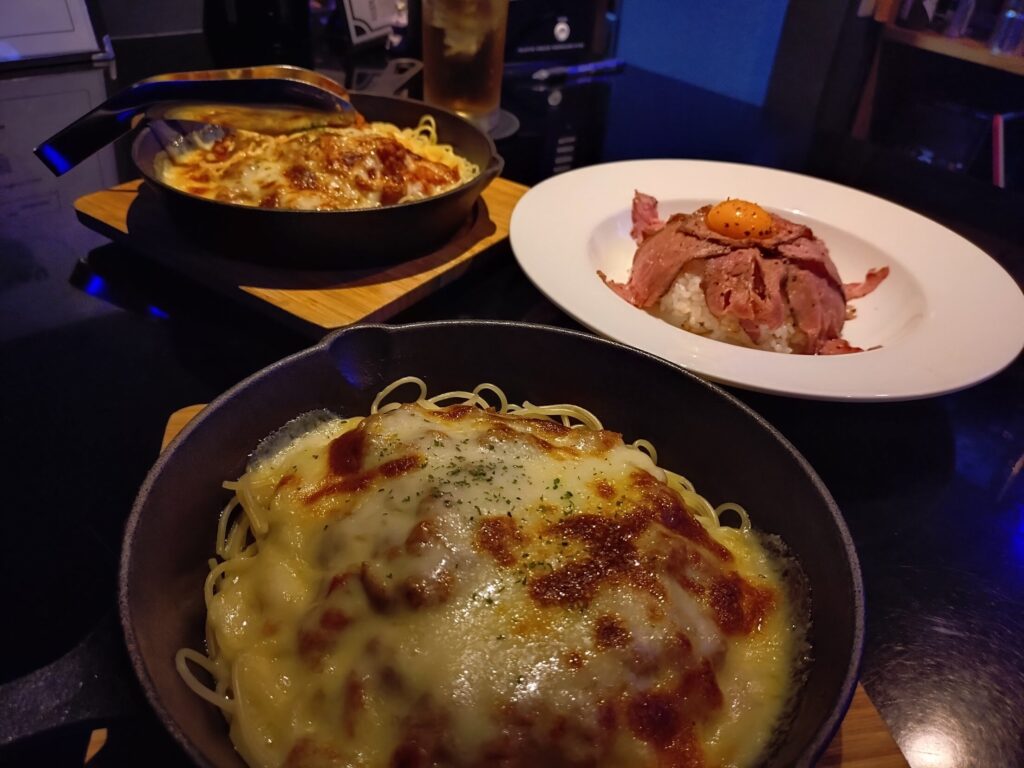 LAU,ラウ,ダイニングバー,居酒屋,静岡,駅近,喫煙,たばこ,子ども連れ,バー,定休日,営業時間,場所,駐車場,ディナー,飲み放題,デート,誕生日,二次会,女子会,深夜営業