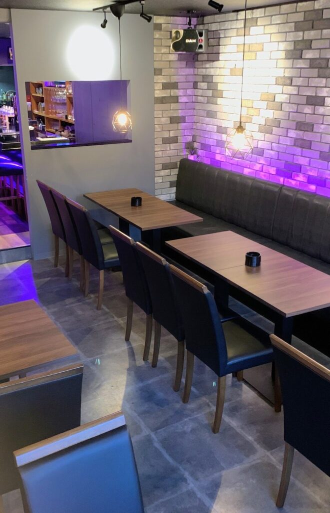 LAU,ラウ,ダイニングバー,居酒屋,静岡,駅近,喫煙,たばこ,子ども連れ,バー,定休日,営業時間,場所,駐車場,ディナー,飲み放題,デート,誕生日,二次会,女子会,深夜営業