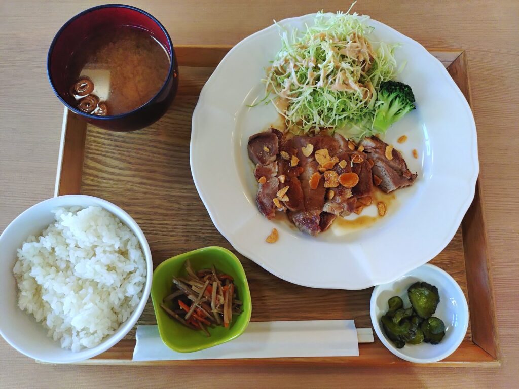 ゆうだい温泉,雄大温泉,三島,温泉,食事,ランチ,足湯,露天風呂,個室,タトゥー,営業時間,場所,駐車場,定休日,子ども,刺青,入れ墨,お得,静岡,ランチ,ディナー,我が家,酒,料金,コース