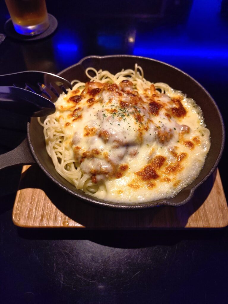 LAU,ラウ,ダイニングバー,居酒屋,静岡,駅近,喫煙,たばこ,子ども連れ,バー,定休日,営業時間,場所,駐車場,ディナー,飲み放題,デート,誕生日,二次会,女子会,深夜営業