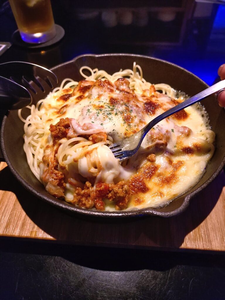 LAU,ラウ,ダイニングバー,居酒屋,静岡,駅近,喫煙,たばこ,子ども連れ,バー,定休日,営業時間,場所,駐車場,ディナー,飲み放題,デート,誕生日,二次会,女子会,深夜営業