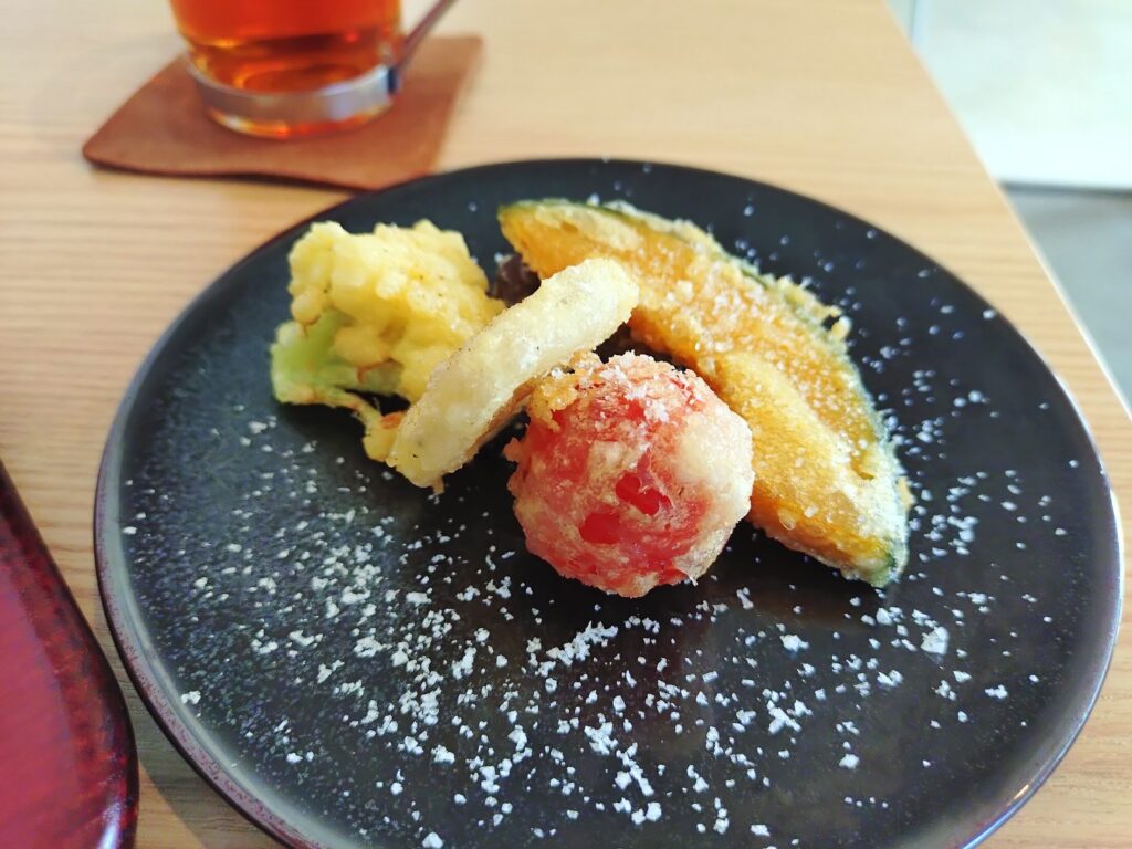 静岡市,駿河区,魅縲, みるい,みりい,ランチ, グルテンフリー ,ランチ, ヴィーガン,駿河区 ヘルシー, 野菜プレート,カフェ,営業時間,定休日,場所,行き方,駐車場