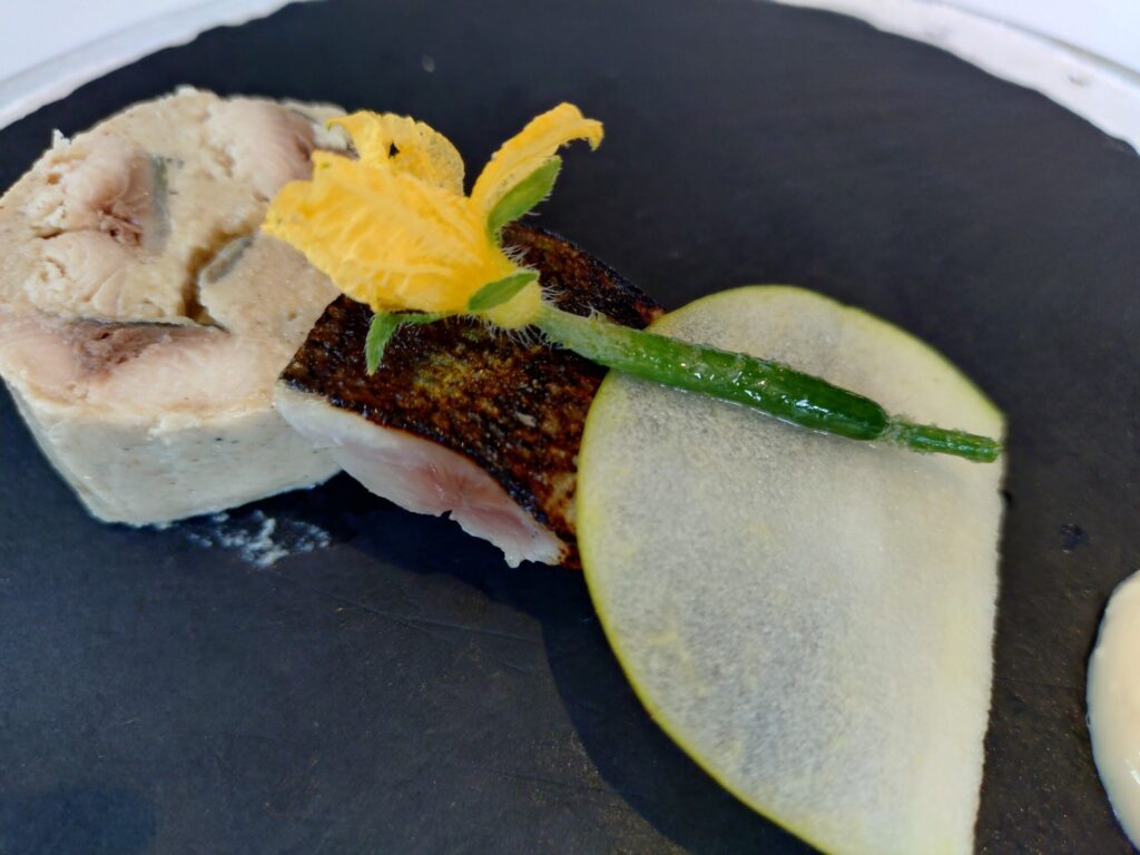 ココホテル,沼津,ランチ,フレンチ,コース,ディナー,フランス料理,デート,誕生日,高級,グルメ,ホテル,肉,魚,定休日,予約,レビュー,レストラン,ラパンアジル,お試しコース,お祝い,静岡,グルメ