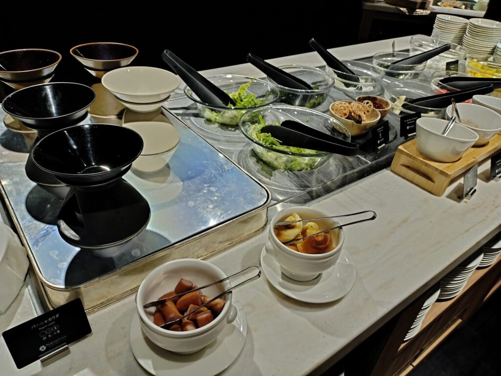 中島屋グランドホテル,クロスロード,静岡,ビュッフェ,食べ放題,バイキング,デザート,駅近.子ども,ドレスコード,ランチ,静岡グルメ,ディナー,駐車場,予約,定休日,