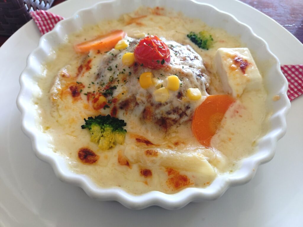 静岡,清水,洋食,カフェ,カプチーノ,ケーキ,デザート,スイーツ,ケーキ屋,ランチ,ディナー,喫茶店,定休日,駐車場,営業時間,ディナー