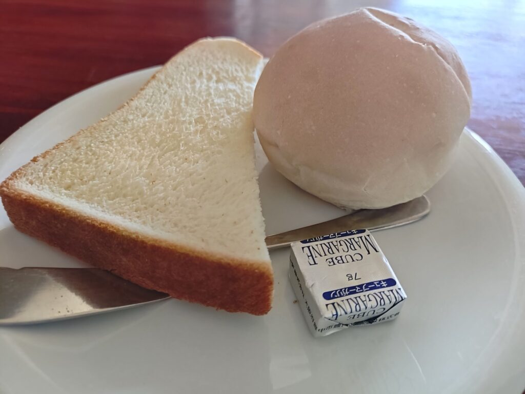 静岡,清水,洋食,カフェ,カプチーノ,ケーキ,デザート,スイーツ,ケーキ屋,ランチ,ディナー,喫茶店,定休日,駐車場,営業時間,ディナー