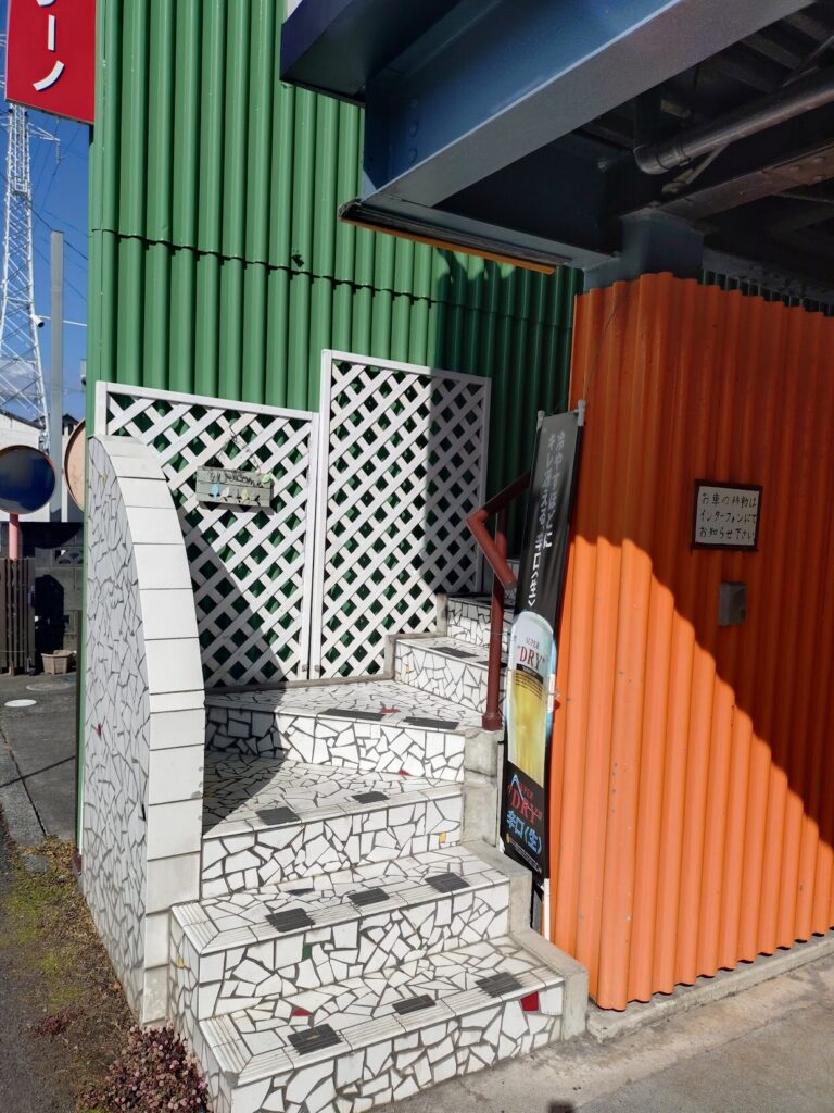 静岡,清水,洋食,カフェ,カプチーノ,ケーキ,デザート,スイーツ,ケーキ屋,ランチ,ディナー,喫茶店,定休日,駐車場,営業時間,ディナー