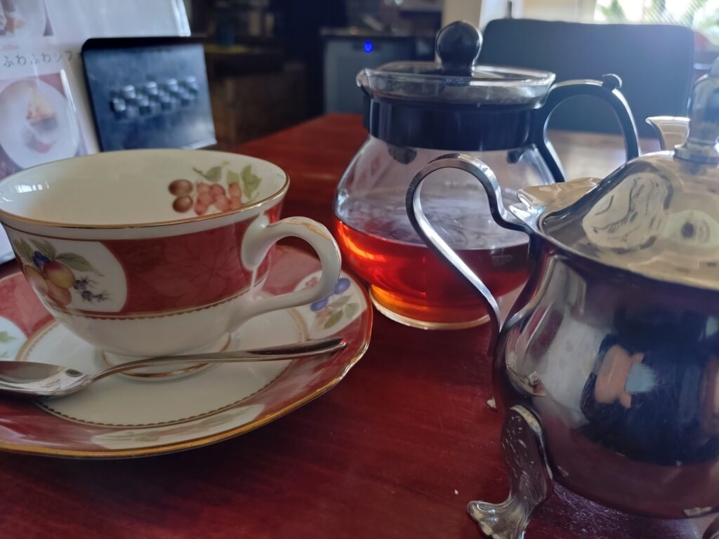 静岡,清水,洋食,カフェ,カプチーノ,ケーキ,デザート,スイーツ,ケーキ屋,ランチ,ディナー,喫茶店,定休日,駐車場,営業時間,ディナー,ハンバーグ,