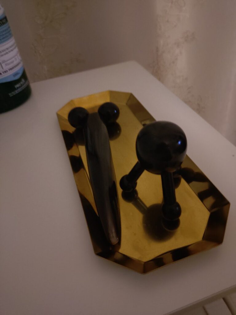 二の腕,痩せ,清水,静岡,ダイエット,ミント,二の腕デザイン,Mint,痩身,よもぎ蒸し,パーソナルカラー,痩身サロン,定休日,営業時間,駐車場,効果,レビュー,筋膜リリース,リンパ,ヘッドスパ,リフトアップ,小顔