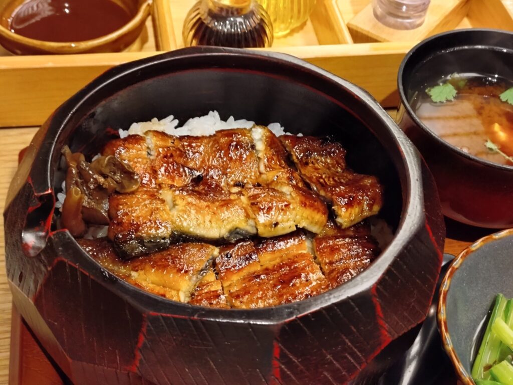 富士,ランチ,うなぎ,静岡,ひつまぶし,トンカツ,ヒレカツ,天丼,刺身,定食,まさご,米えにし,駐車場,定休日,お食い初め,法事,鰻,