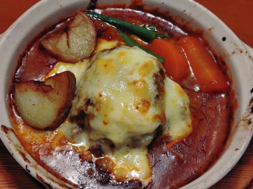 静岡,静岡グルメ,静岡駅,駅近,紺屋町,ランチ,ディナー,ハンバーグ,煮込みハンバーグ,有名,さやわか,定休日,駐車場,連携駐車場,営業時間,予約