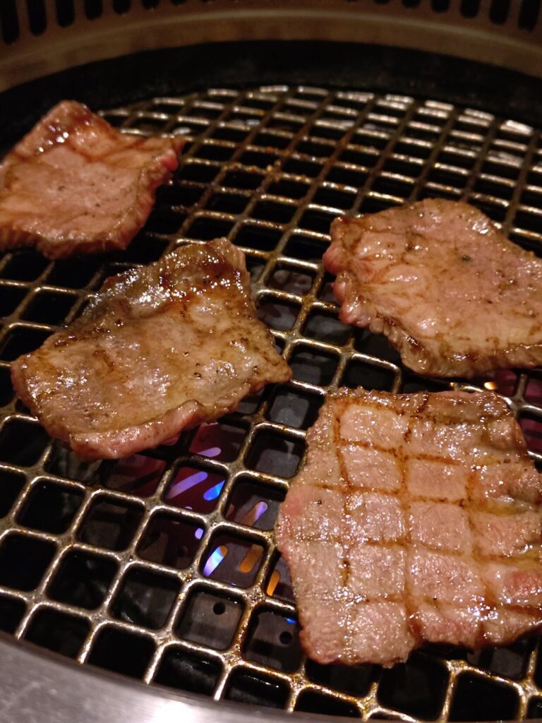 静岡,清水,焼肉,びっくり屋,個室、k喫煙,子ども連れ,おすすめ,駐車場,びっくり屋,定休日,営業時間,予約,メニュー,コース