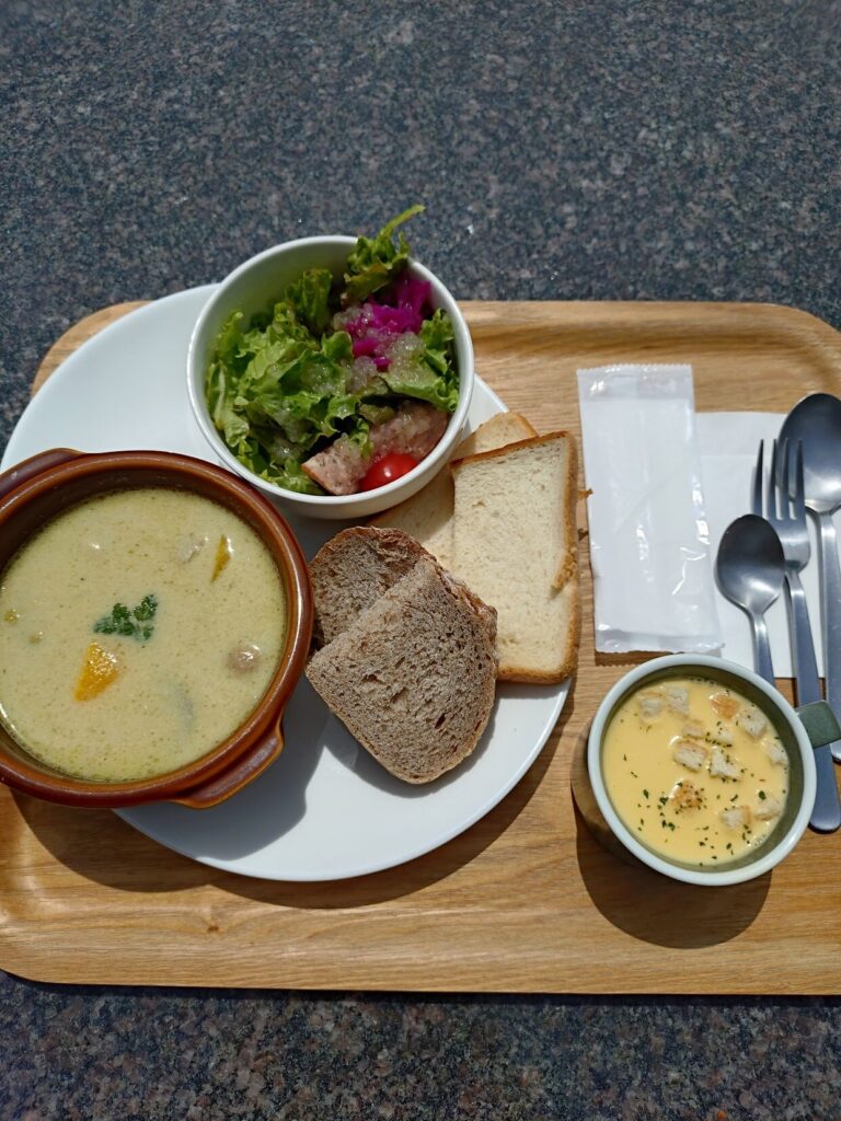 ベーカリー＆テーブル東府や, 修善寺,カフェ,足湯, 伊豆,パン, おしゃれ, 東府やベーカリー ,東府や,メニュー, ランチ,人気,とうふや,足湯,静岡,パン,モーニング,定休日,営業時間,予約