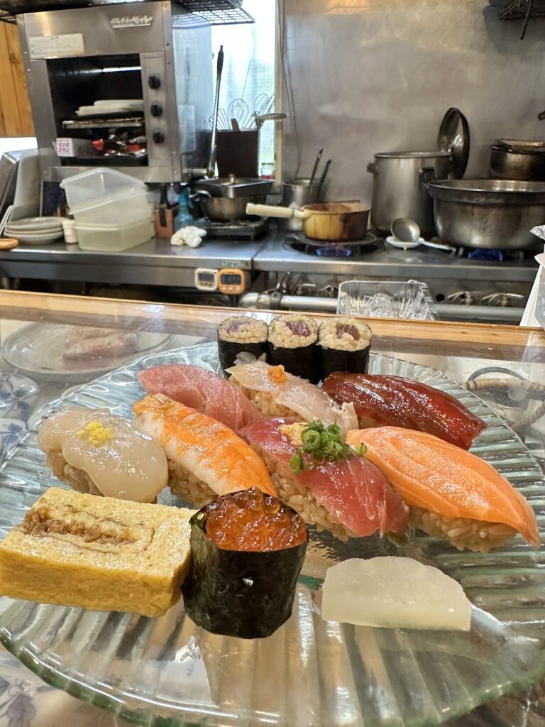 藤枝 寿司, 藤枝 ランチ, 藤枝 グルメ, 静岡 寿司, 江戸前寿司 藤枝, 赤酢 寿司, 寿司屋の磯吉, 藤枝 海鮮ランチ.駐車場.営業時間