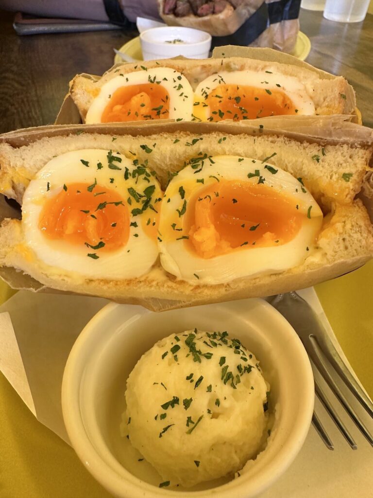 ミスターエイジング,ステーキサンド, ローストビーフサンド,富士宮, ,肉サンド,ローストビーフ,ステーキ,駐車場,営業時間,定休日,富士,ランチ,静岡,メニュー